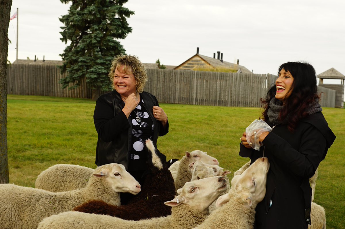 LeelaAheer's tweet photo. Thank you to the staff at @FortPrecinct for the tour! What a wonderful way to spend an afternoon. This would be a great outing for anyone visiting Fort Saskatchewan looking for some #staycation ideas. #ABHeritage #ABhistory https://t.co/Vu0HzhBGTp