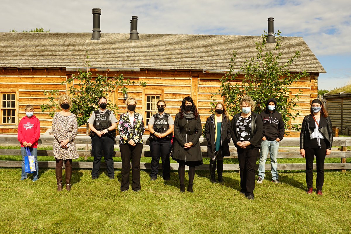LeelaAheer's tweet photo. Thank you to the staff at @FortPrecinct for the tour! What a wonderful way to spend an afternoon. This would be a great outing for anyone visiting Fort Saskatchewan looking for some #staycation ideas. #ABHeritage #ABhistory https://t.co/Vu0HzhBGTp