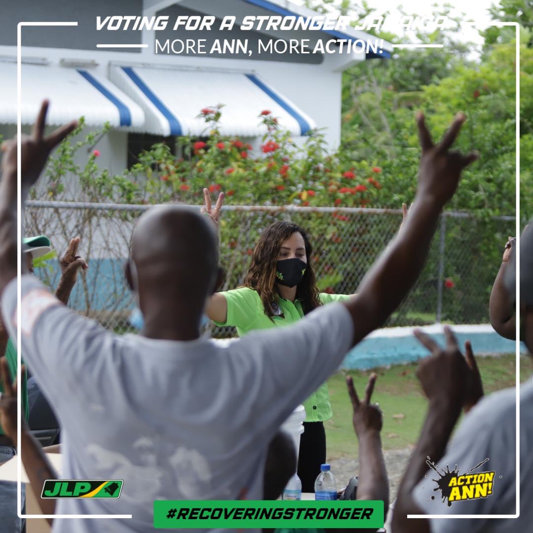 annmarievazja's tweet photo. The support I received today really warmed my heart. We’ve come so far in such a short space of time and all that we’ve accomplished is because of ACTION. ✌🏼🔔
#EasternPortland
#MoreAnnMoreAction 
#RecoveringStronger https://t.co/lCUgYO0WAl