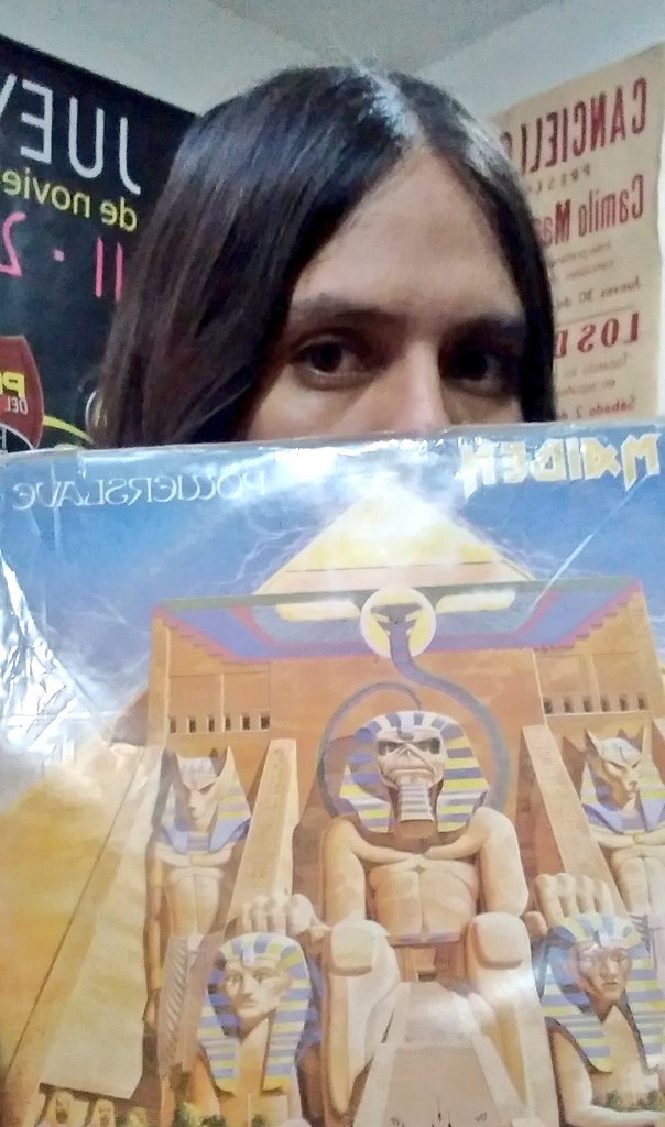 MartinezVox's tweet photo. #otd 3 de Septiembre de 1984 (Hoy hace 36 años) se lanzó #Powerslave quinto álbum de estudio de @IronMaiden producido por Martín Birch https://t.co/gu209XJTfF