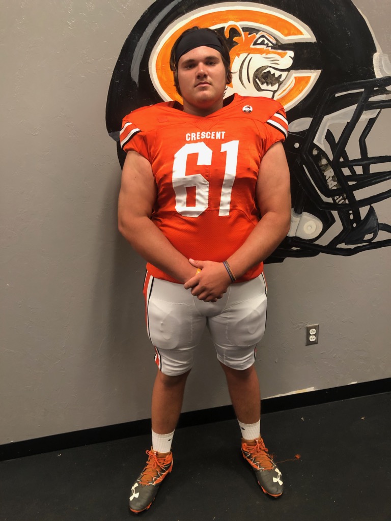VYPEOK's tweet photo. Edmond Area Football Underclassmen to Watch - Presented by @integrishealth Edmond

https://t.co/9C2asuVTS9 #OKPreps https://t.co/Y8Nu92fmd2