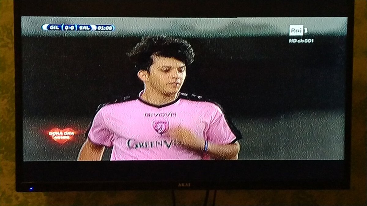 VPensamii's tweet photo. #PartitadelCuore #partitadelcuore2020 #valeriomazzei #valespo #Rai1 https://t.co/g0zCjtqfOj