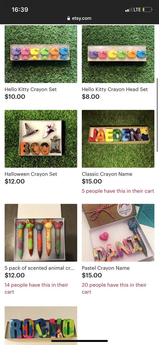 Maricalamariii's tweet photo. I just found this 10 year old’s Etsy who sells pieces made of recycled crayon pieces. 🤩 We love a young entrepreneur! https://t.co/bLYgEvcUcT