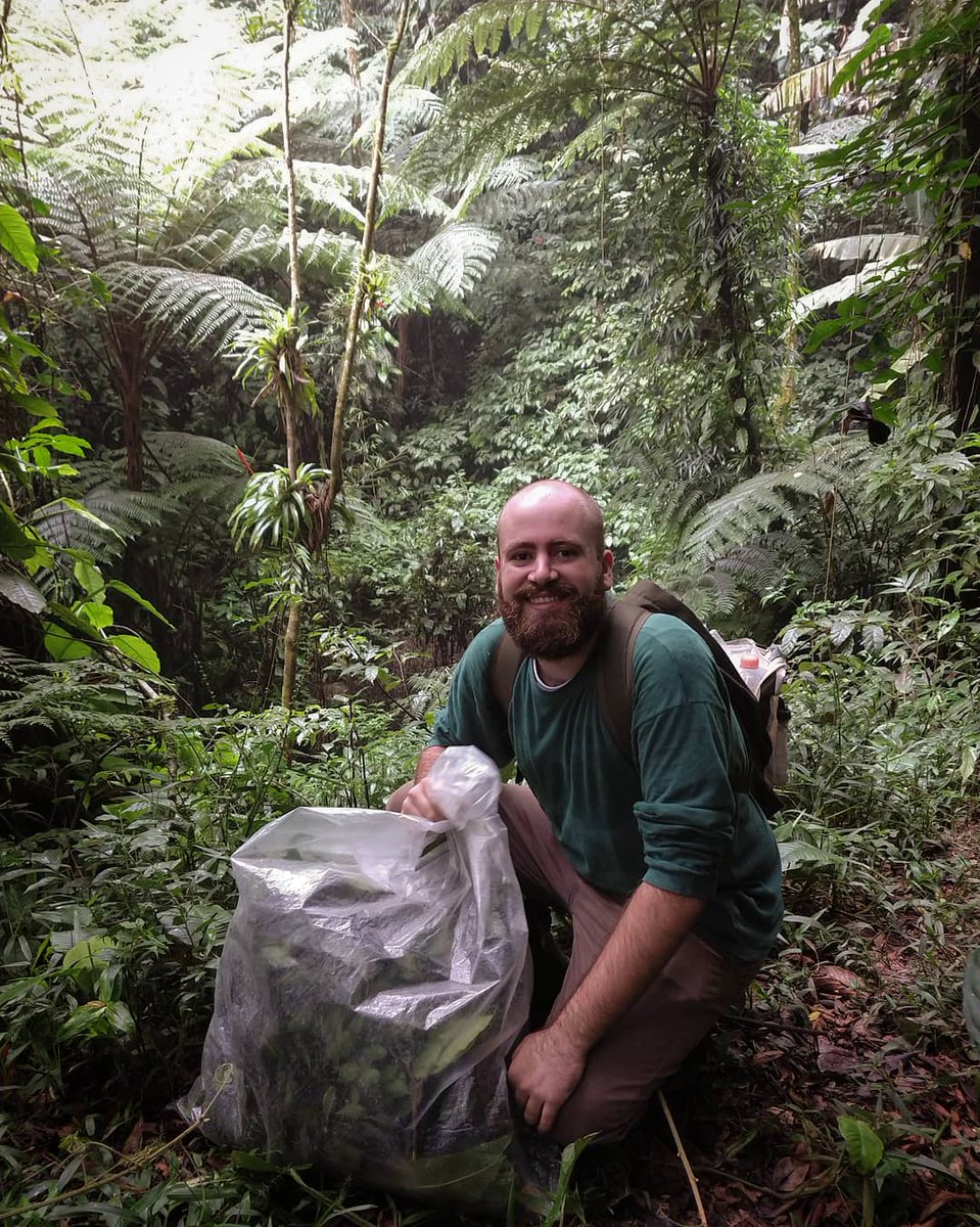 estipula_filipe's tweet photo. Feliz dia a todos os colegas de profissão. Serenidade e resistência pra seguir lutando por um mundo melhor!
🌳🐝🧫💪
#03desetembro #DiadoBiólogo #ForaSalles #ForaBolsonaro https://t.co/keDz46xSUE