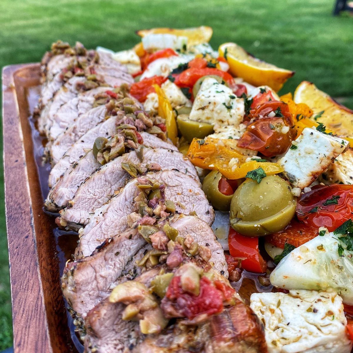 GrillDaddyJG's tweet photo. Roasted Greek Veggies w/ Roasted Pork Tenderloin and Olive Bruschetta! 
#food #bbqlife  #bbq #bbqporn #food #foodporn #bbqporn #eatssss #bbqgasm #yum #yummy #eeeeeats #wannabechef #pork #porktenderloin #instayum #cheflife #chef #homechef #glutenfree #keto #ketomeals #lowcarb https://t.co/AHfHsct3UY