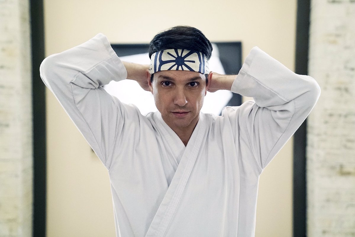Ralph Macchio is 4 years older in Cobra Kai than Mr. Miyagi was in the original Karate Kid. https://t.co/oNaa6TvJDp