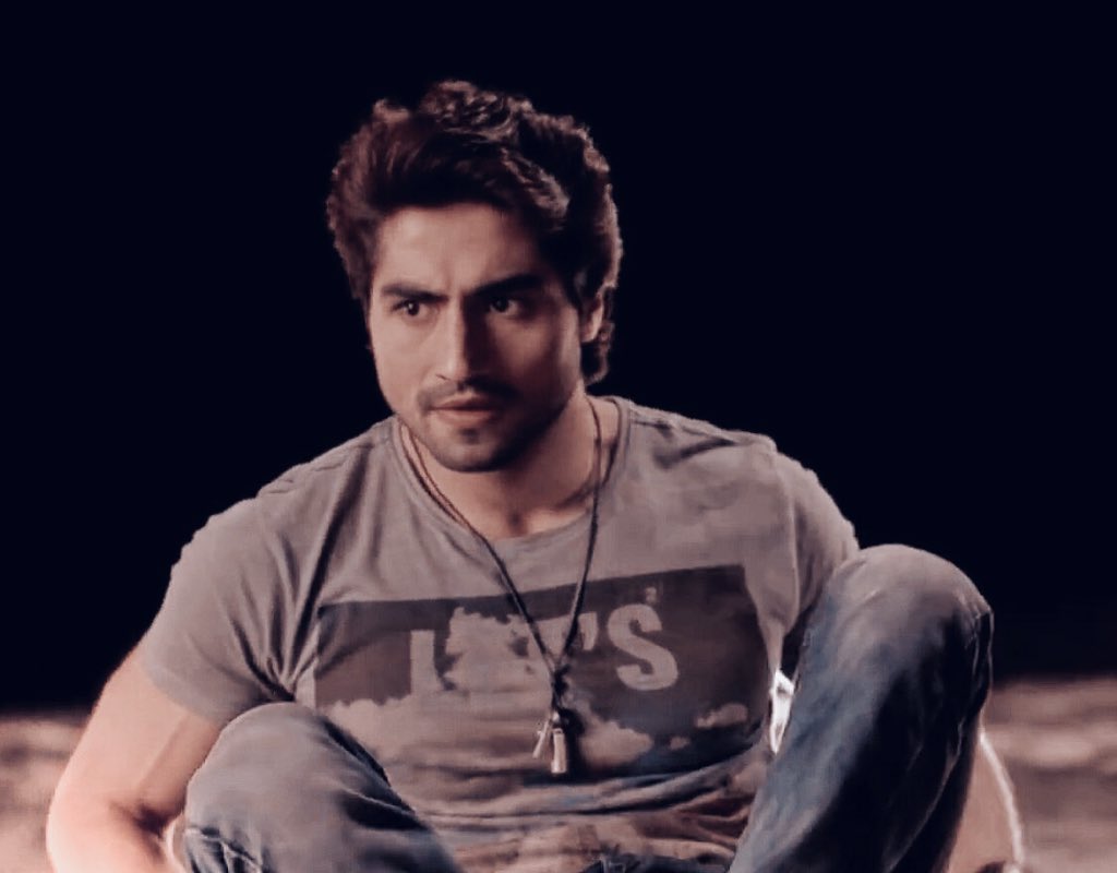 That’s a, I got caught face #HarshadChopda