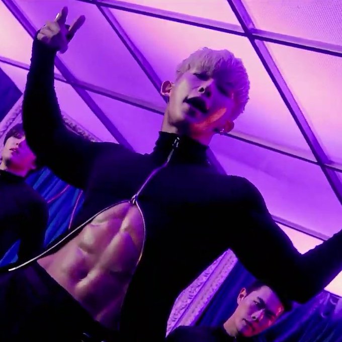 Р’РѕРЅС…Рѕ MONSTA X С‚РµР»Рѕ