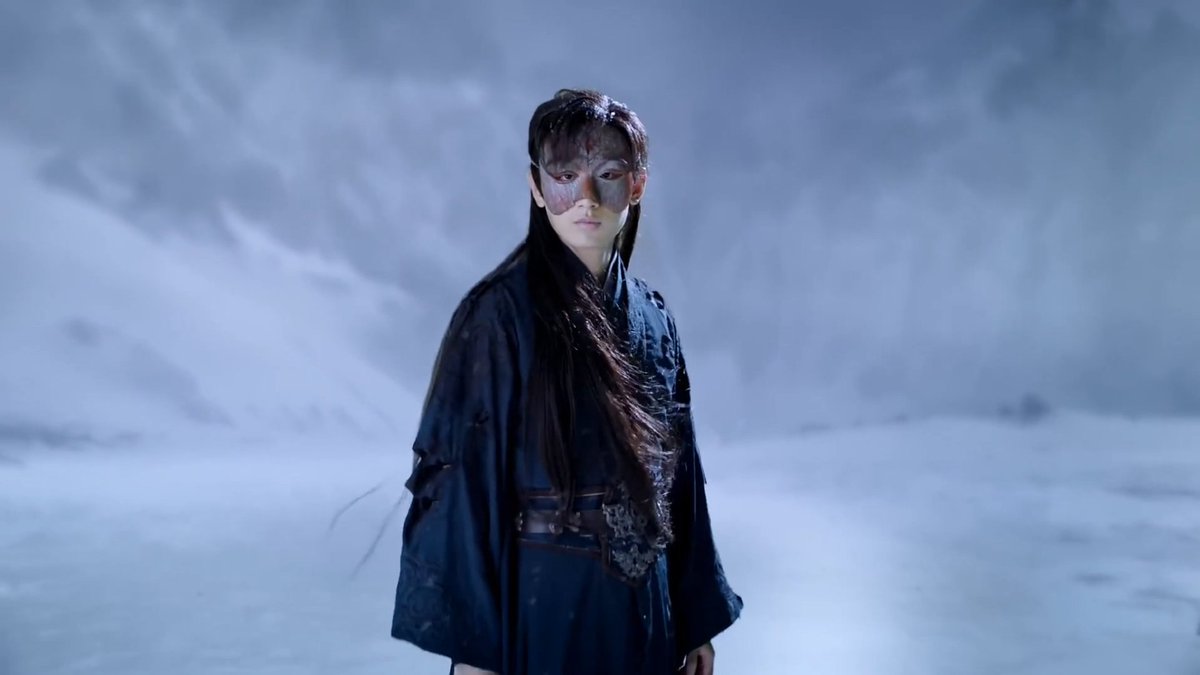 Sifeng and Xuanji are back at their respectives home. Sifeng with his mask and Xuanji is more powerful than before . #Episode8  #LoveAndRedemption