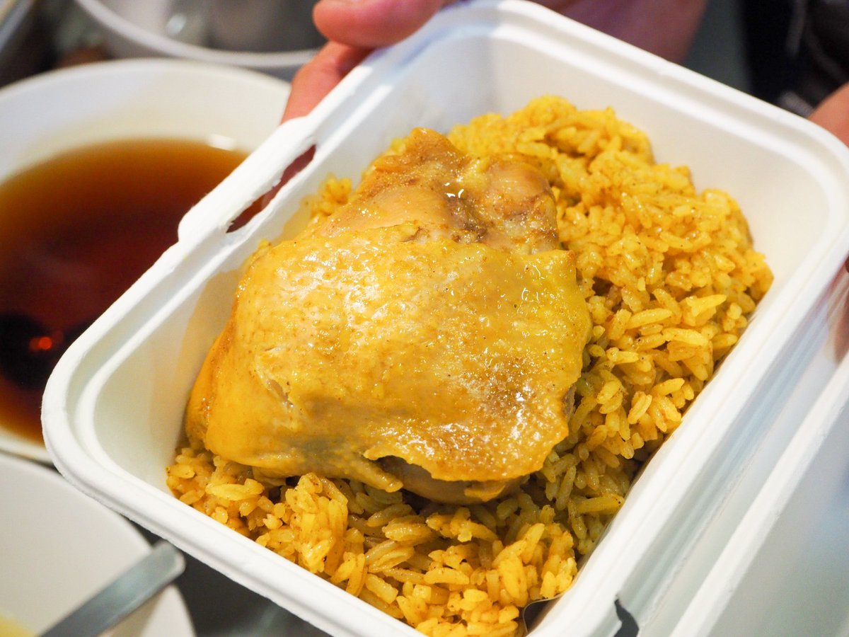 Porto_Chino's tweet photo. #เปิดบริการแล้ววันนี้!! 
4 ร้านอาหารดังจาก กทม. ที่ต้องกินก่อนตาย
- เจ๊จง หมูทอด
- ข้าวหมกไก่สยาม
- บะหมี่ปู โอเดียนเยาวราช
- กระเพาะปลา เจ๊เอ็งตลาดพลู
ไม่ต้องไปไกล เพียงแค่มา พอร์โต้ ชิโน่ ก็จะได้เอร็ดอร่อยแบบง่ายๆล้าววววววว ♥
📆 4-7 ก.ย.นี้ ที่ฟู้ด��อร์ท พอร์โต้ ชิโน่ https://t.co/QjcOxYty7X