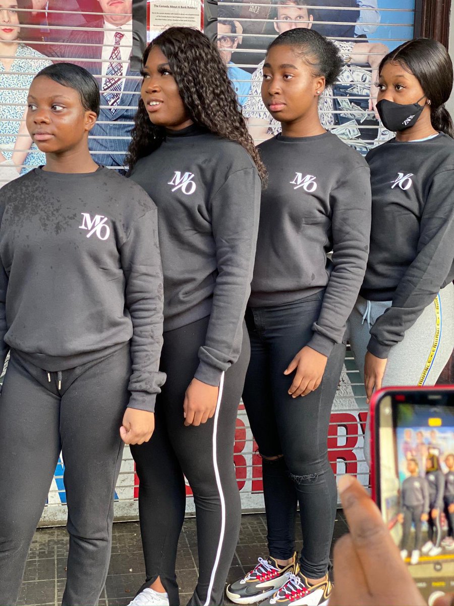 Motivationcloth's tweet photo. Lit jumper soon be bk https://t.co/kg3D8ZpjuK