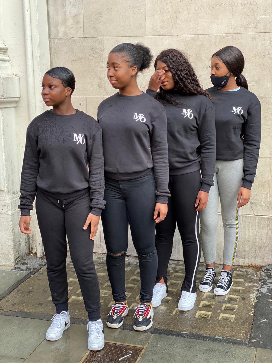 Motivationcloth's tweet photo. Top brand coming to you soon https://t.co/kPGLEPfT1n
