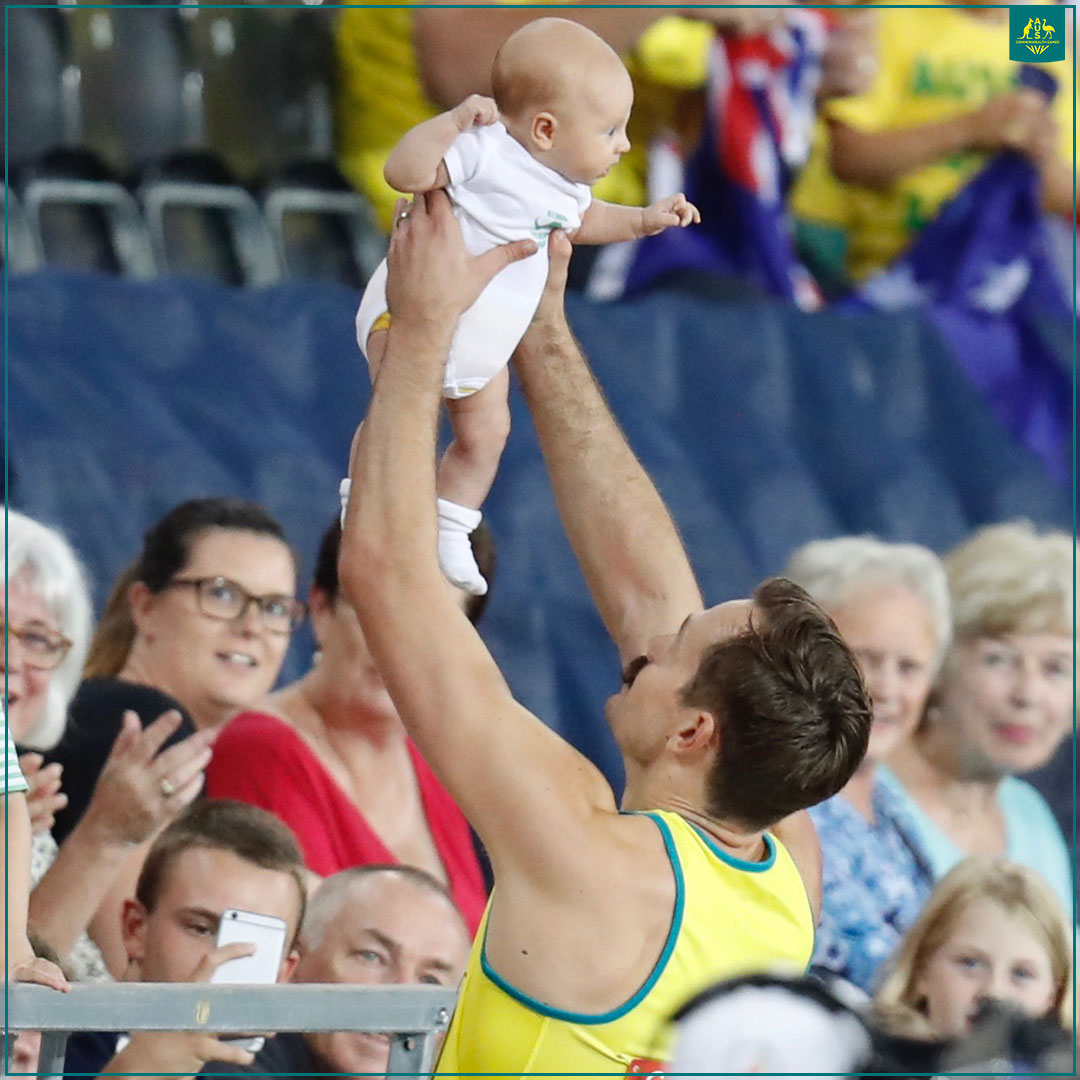 CommGamesAUS's tweet photo. Happy Father's Day to all the incredible fathers out there!
 
Tell your dad how much he means to you 💚💛

#FathersDay https://t.co/i51Ez3h5lu