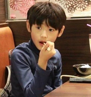 karchivescom's tweet photo. Sunghoon
PC: original owners https://t.co/HP30q6tleR