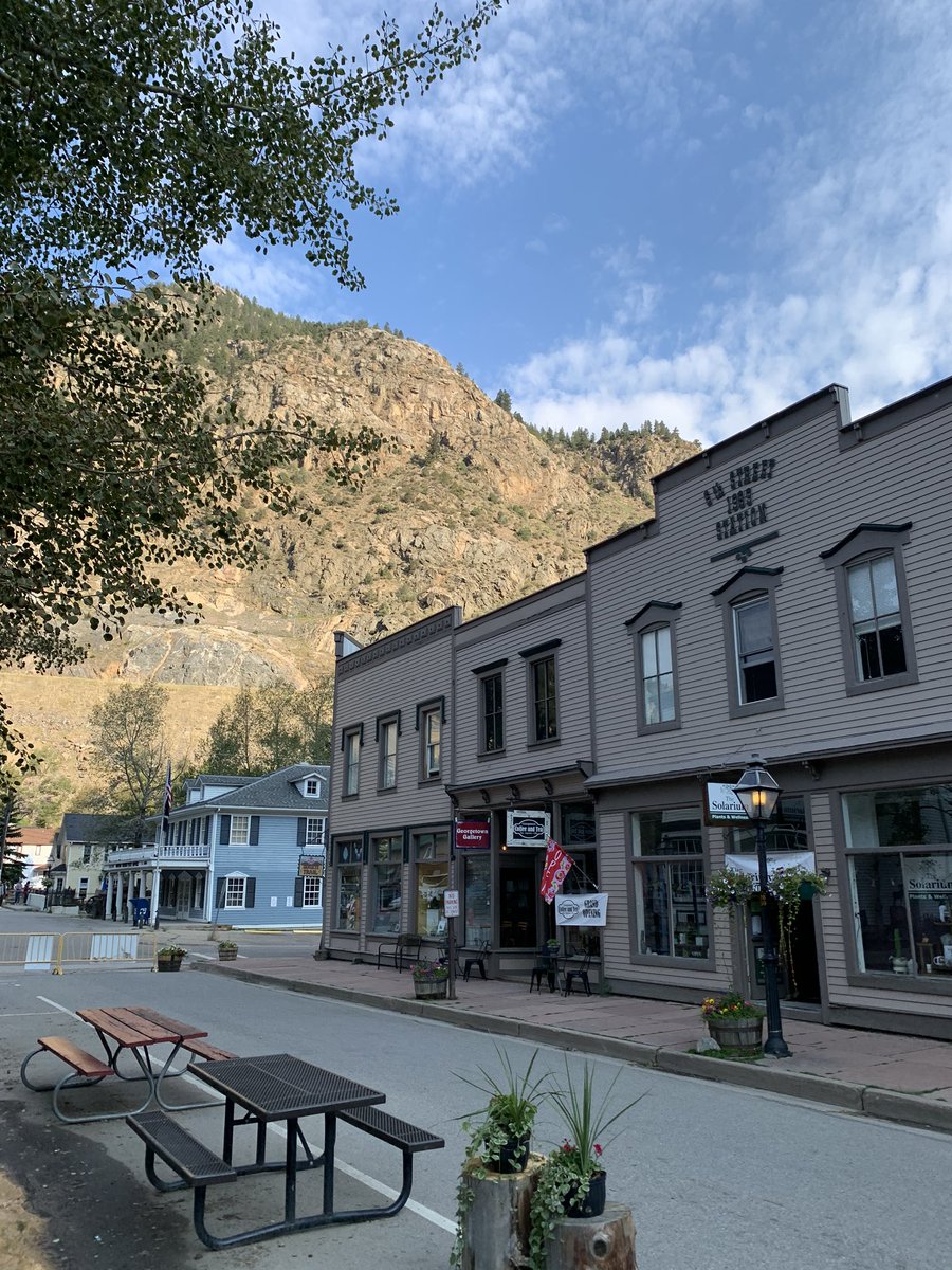 arizonacoffee's tweet photo. @CO_coffee1 @HuckleberryCO @CopperDoorCof @CorvusCoffee Thanks for recommending Georgetown Coffee Company! Really enjoyed it and they also have fast internet! Good coffee too! Tried almost everything on the menu! https://t.co/YW1ioJ67on