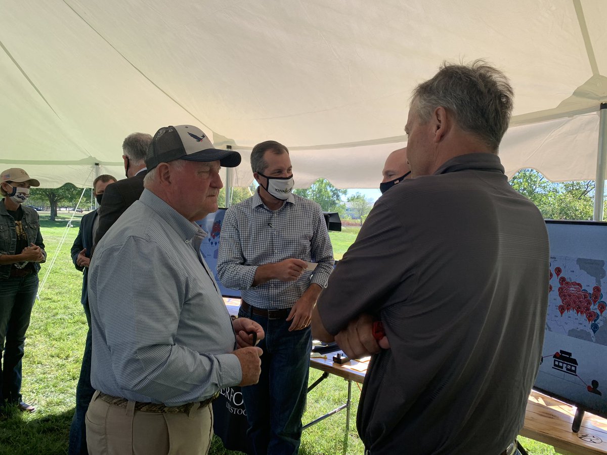 msnorby's tweet photo. Loving what you do makes all the difference. 

Today was a great day. We shared the @PerformanceBeef story with @SecretarySonny, @SenJoniErnst, @IAGovernor, and @MikeNaigIA. 

It never gets old sharing how we’re helping livestock producers and changing the industry with digital. https://t.co/2esfIZoOA3