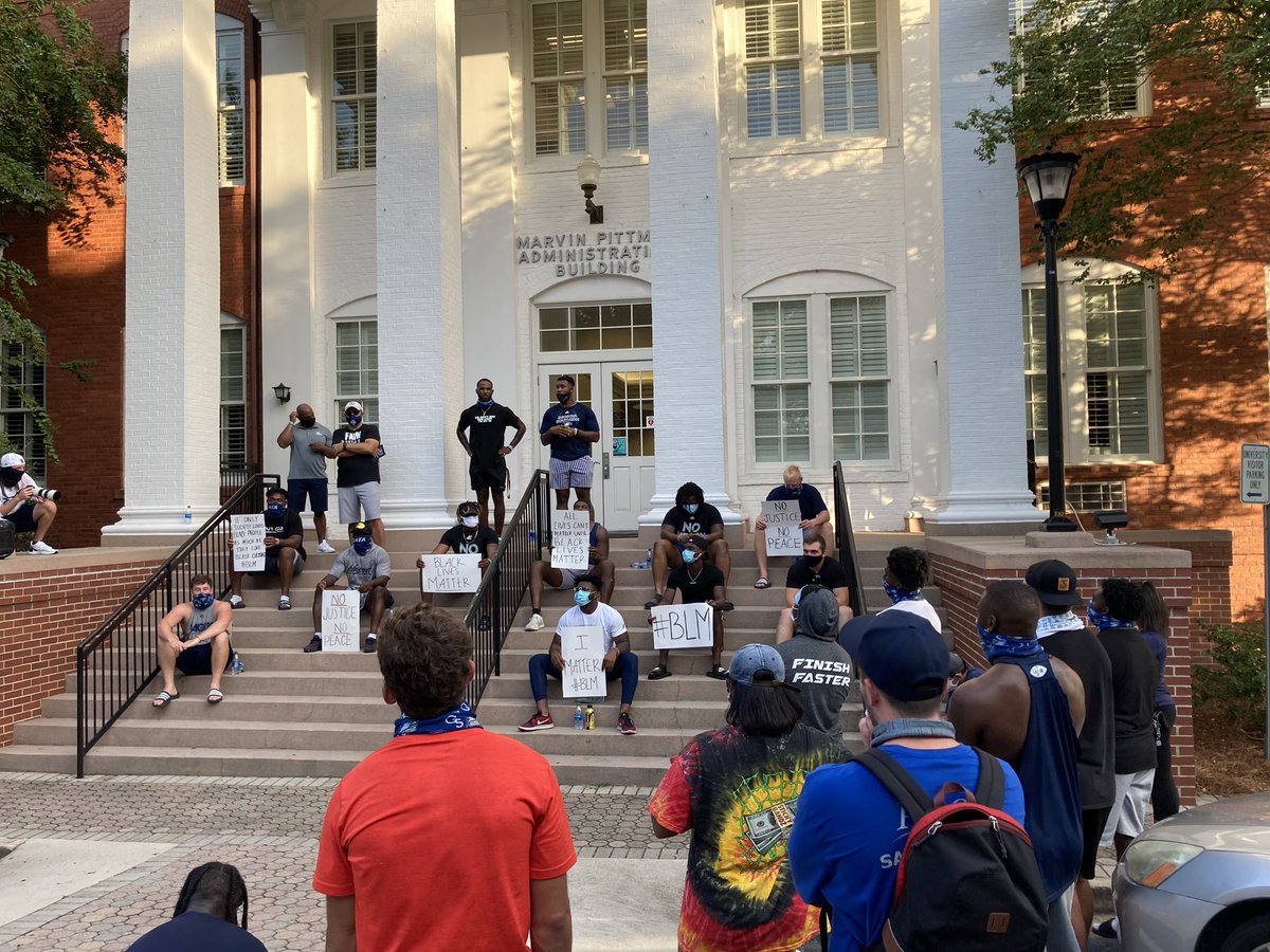 BenRodriguez_Jr's tweet photo. “March for Change” led by @_shaiwertss @GSAthletics_FB @chadlunsford and @JaredBenko. Great turnout for an important message. Proud of our student-athletes for using their platform to impact positive change. #HailSouthern #GATA #GoEagles #BLM #SocialJustice https://t.co/E9HV41S9fD