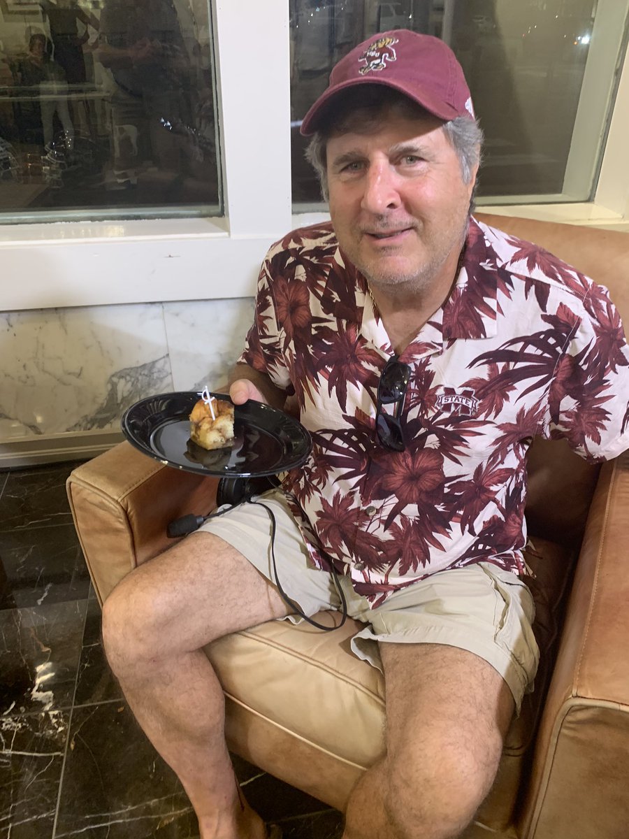 JohnCohenAD's tweet image. . @Coach_Leach swinging his sword in the middle of some outstanding Shipleys Donuts Bread Pudding covered with salted caramel sauce from @BulldogBurgerCo #HailState