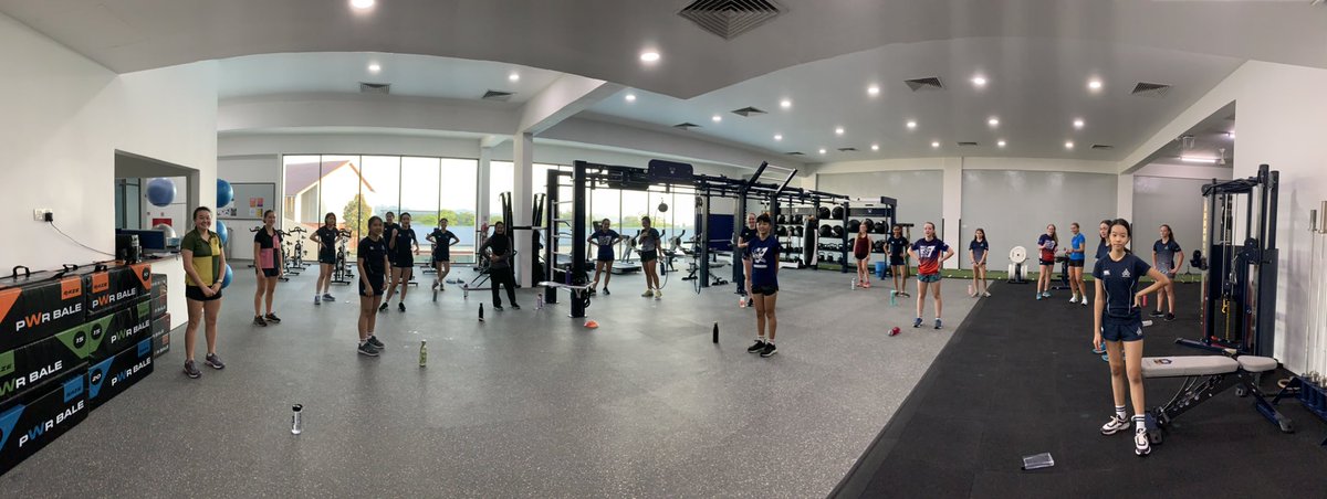MCM_Sport's tweet photo. A great first SWEAT session this morning for the senior girls. #mcm #earlymorningexercise https://t.co/vD5lPrvt1Z