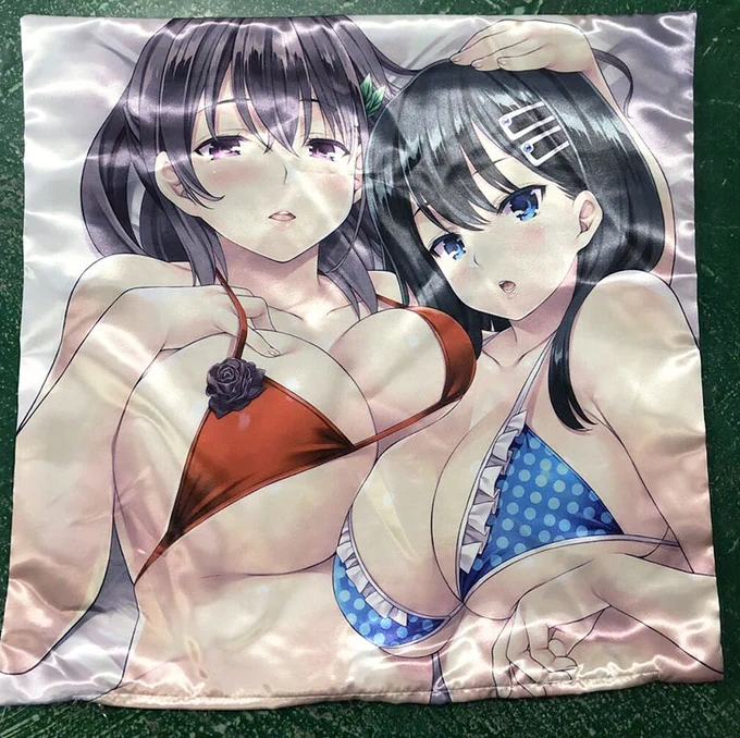 プレゼント企画のクッションカバーです裏面は深雪さんです他のグッズも印刷中です～ 