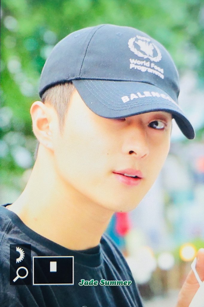 JADEsummer621's tweet photo. 200904 뮤직뱅크 프리뷰

아 세상에.. 사랑행...😭💖

#KARD #카드 #JSEPH #제이셉 #김태형 https://t.co/6lUBnJxPrl