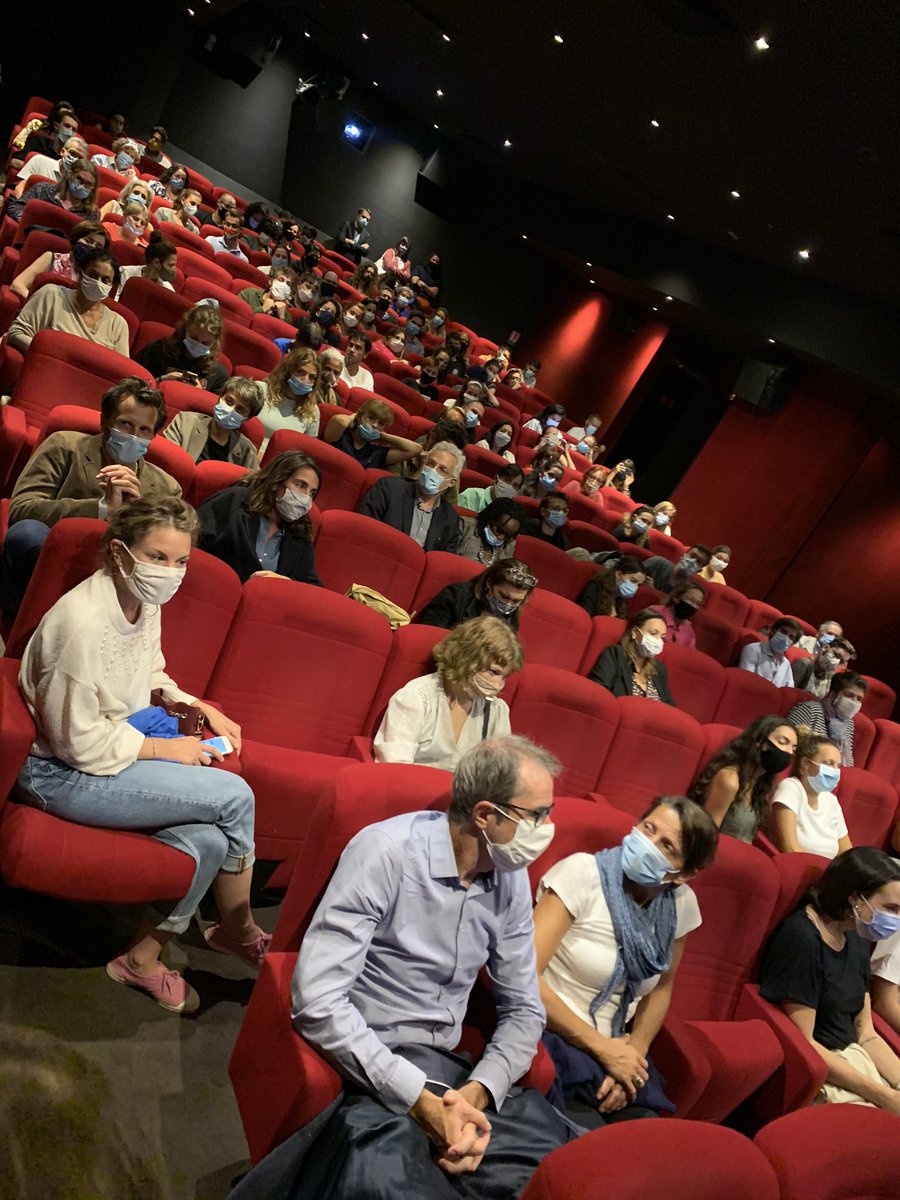 Pascale_Cosse's tweet photo. « Les aspirations de la jeunesse dans le monde d’aujourd’hui,  une valeur forte qui unit la France et le Québec dans leur relation privilégiée » @CDalphond_DGQP lors du lancement  du film #Antigone de @SophieDeraspe porté par @alchimistesfilm  avec la Délégation du Québec à Paris https://t.co/7k98ePulfy
