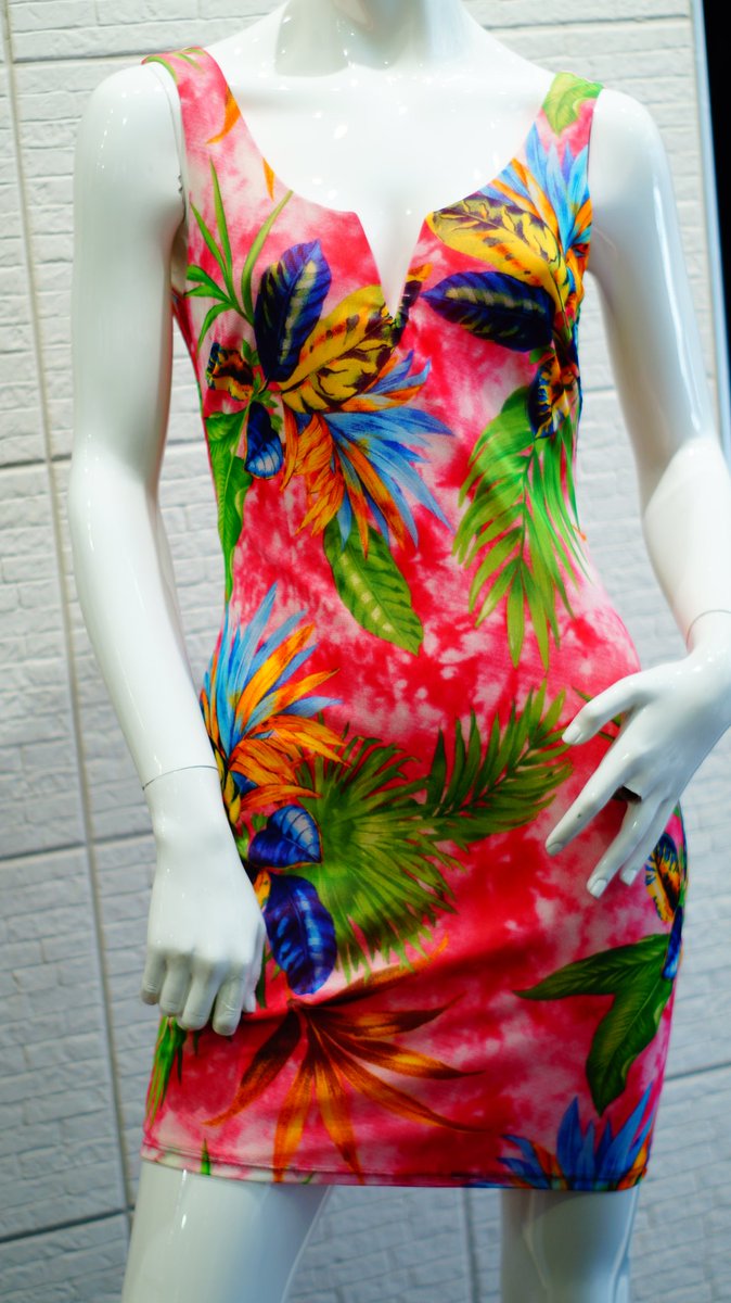 BtiqueBelissimo's tweet photo. We got your flower dress covered at BB 💃. https://t.co/z1XocKZsUq 👗 #fashion #fashionista #mtlmoments #fashionaddict #montrealblogger #mtlfashion #fashionmtl #montrealboutique #fashionmontreal #plazasthubert #montrealfashion #flowerdress #womenfashion #canadianfashion https://t.co/lYcS1EHnSh