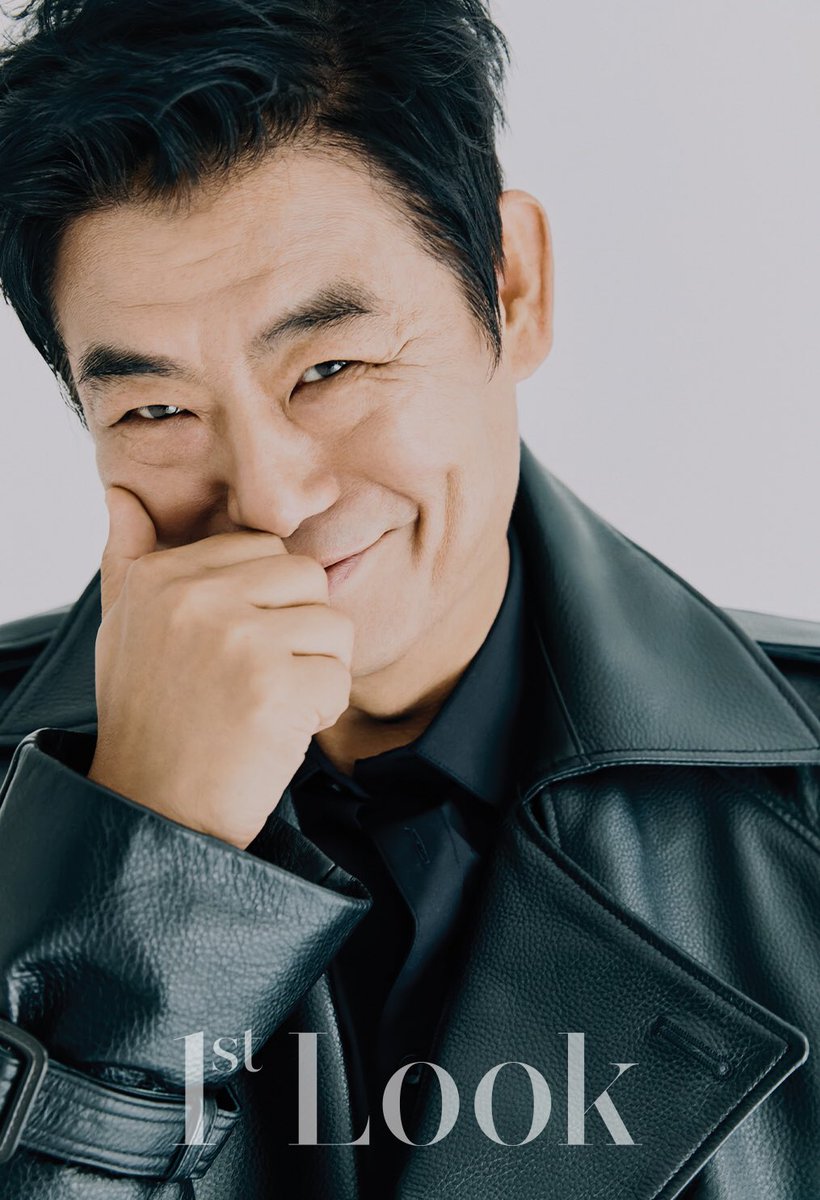 사채업자 아저씨들이 이렇게 멋질 일?💸✨ <담보> 성동일X김희원 츤키타카 커플 퍼스트룩 화보 공개! #성동일 #하지원 #김희원 #박소이 #담보 #영화담...