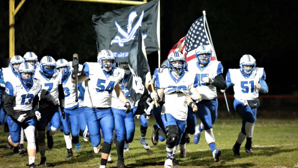 buhsfootball's tweet photo. In just about 24 hours, we’ll be in the 4th Quarter of a football game. With all that’s going on in the world, we’re thankful for that opportunity and for the Buckhannon community, and we don’t take it lightly. This one’s for all of y’all. #GoBUCS🏴☠️ #MeAsWe #ThroughTheBlue https://t.co/mHboI0GQ77
