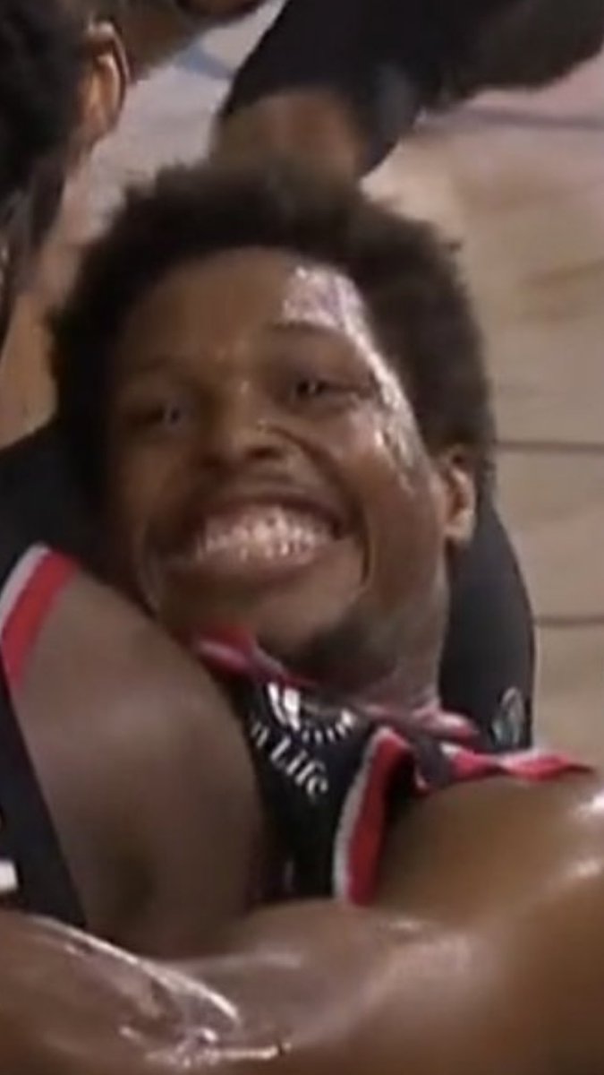 Raps pullin out a miracle buzzer beater got me like