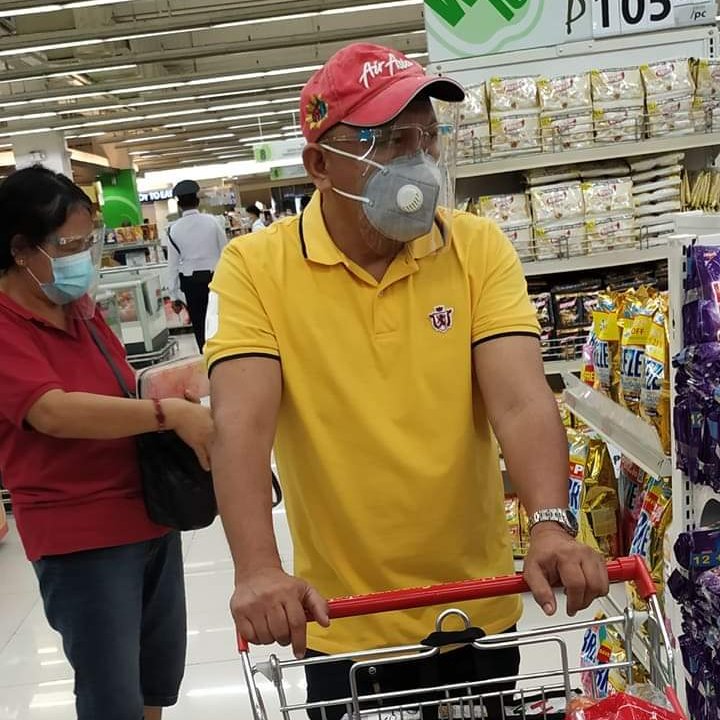 GregCy3's tweet photo. Mukhang strikto si Daddy.
Pero matikas at gwapo :)

#grocerydaddy
#caintadaddy

@hotdaddiesph e https://t.co/vvLT6zPoUr