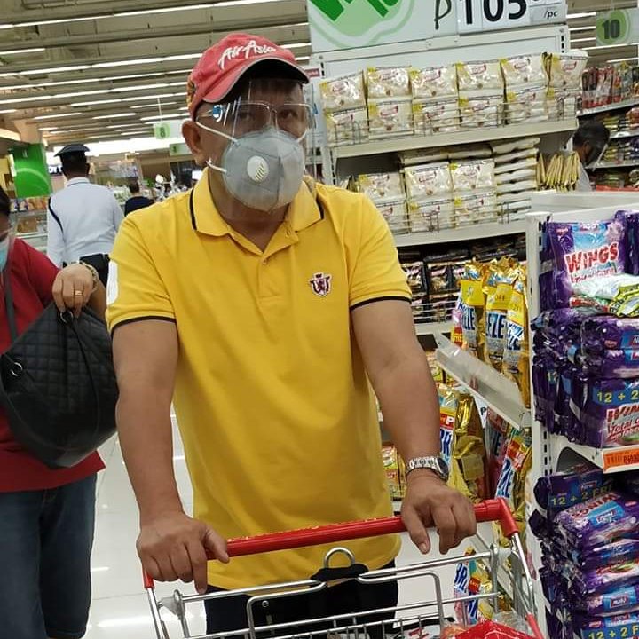GregCy3's tweet photo. Mukhang strikto si Daddy.
Pero matikas at gwapo :)

#grocerydaddy
#caintadaddy

@hotdaddiesph e https://t.co/vvLT6zPoUr