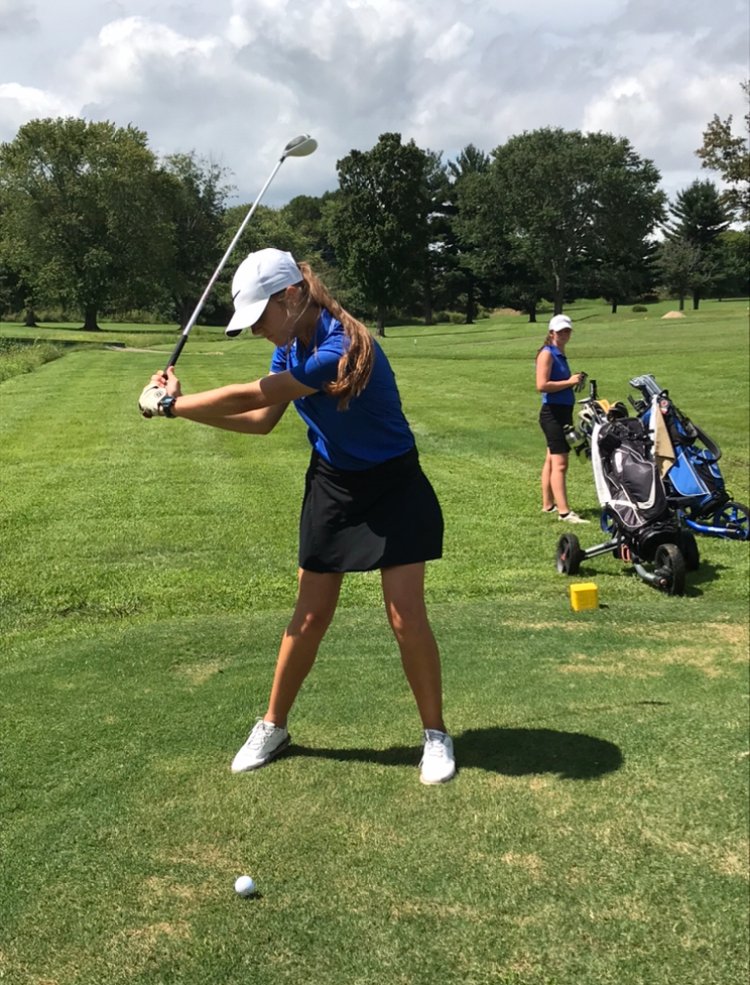 The girls team finished off the week with another strong performance defeating Lebanon with a team score of 156.   Led by <a href="/castlesarah1/">Sarah Castle</a> (76) and <a href="/kateAcastle/">Kate Castle</a> (80).   <a href="/MainStreetPreps/">Main Street Preps</a> <a href="/WilsonK12Tn/">WilsonK12Tn</a> <a href="/WCSports16_17/">WilsonCentralSports</a> <a href="/TNgolf/">Tennessee Golf Association</a> @TheFirstTee <a href="/WilsonCentralHS/">WCHS</a>