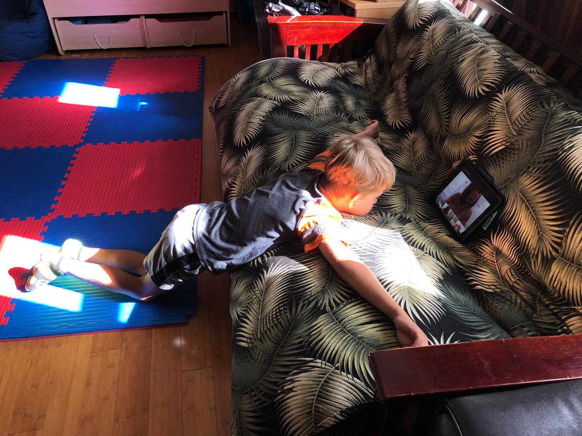 1mrsbedingfield's tweet photo. ๐๐Flexible seating even happens at home during eLearning! ๐ @IvyHillEagles #morefocused #movement ๐ค https://t.co/AqEiVrmJun