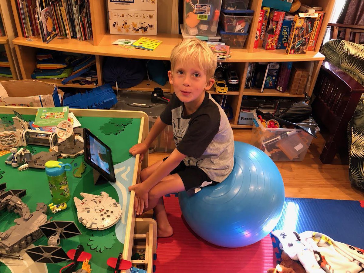 1mrsbedingfield's tweet photo. ๐๐Flexible seating even happens at home during eLearning! ๐ @IvyHillEagles #morefocused #movement ๐ค https://t.co/AqEiVrmJun