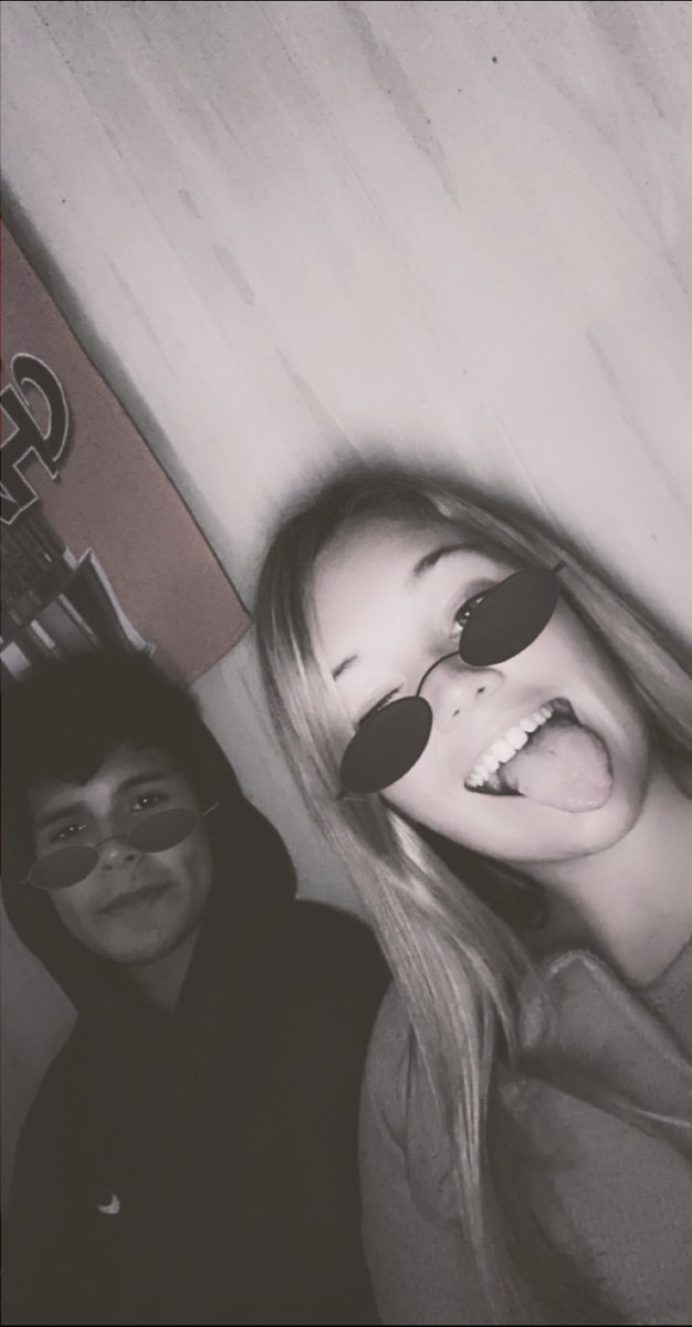 Happy birthday to the weirdest and funniest and the worst thing to ever happen to me love ya💯💞<a href="/harleemarie13/">Harlee</a>