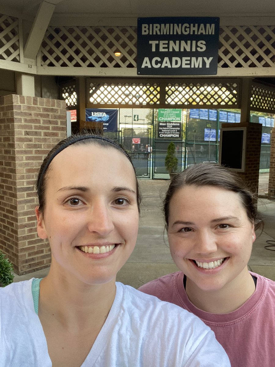 MarySmithsonMD's tweet image. When your co-resident @mpjohnsonMD agrees to learn a new hobby with you #whyUABsurgery @UABSurgery