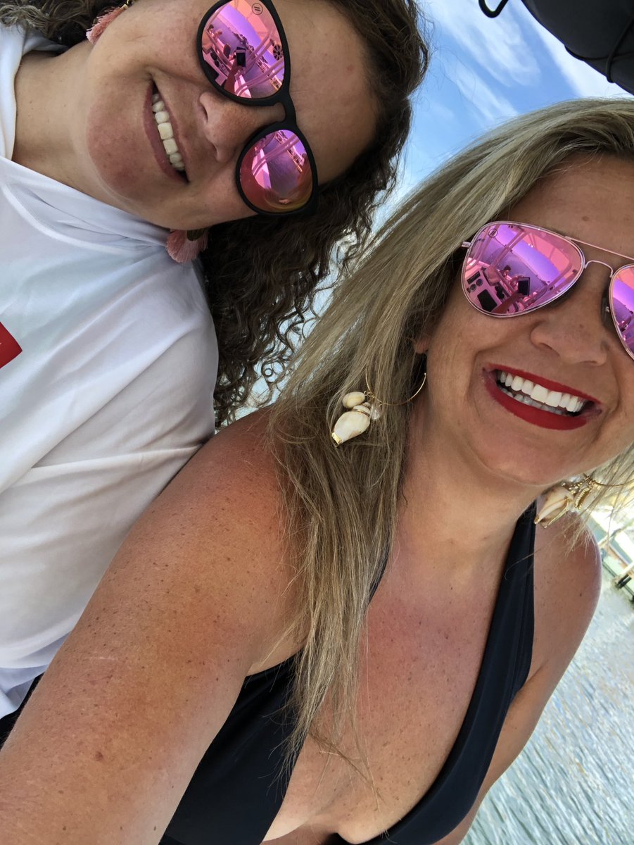Cschulzhudson's tweet photo. Sweet Summertime ☀️ https://t.co/3xit3FPzwu