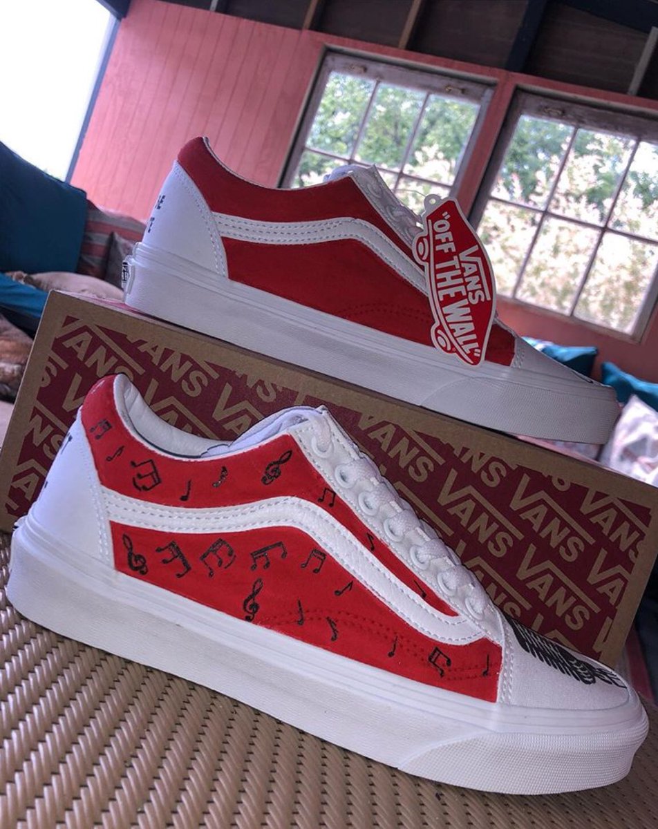 Kare’s Customz tweet media