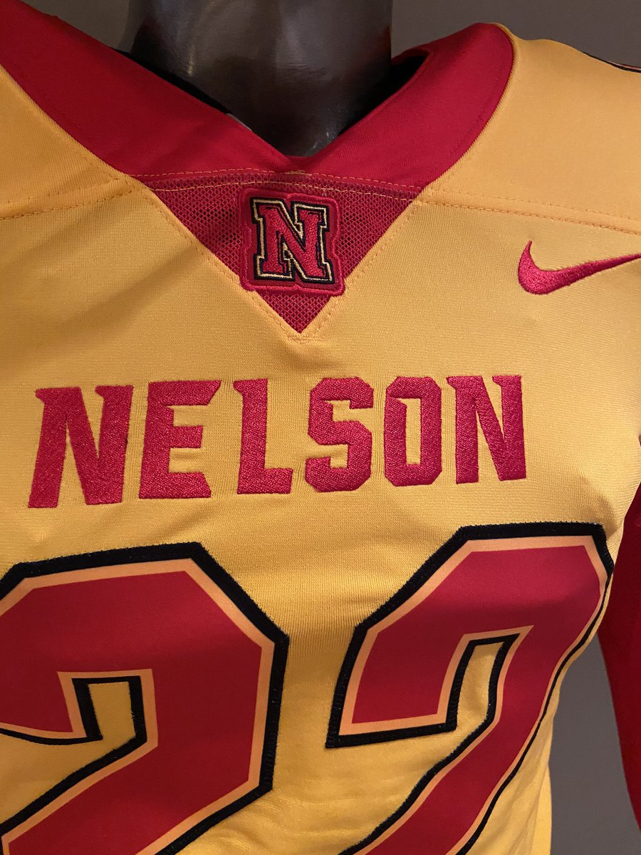 nelsonlordsftbl's tweet photo. Not quite the way we hoped to debut our new look, but in this year of uncertainty one thing remains certain... the Nelson Lords continue to set the standard in 🇨🇦. Shout-out to @TLitzenSports &amp; @NikeTeamCanada 🔥🔥🔥#NewLook #UniSwag #WaitForIt https://t.co/9ctrnHqg2J