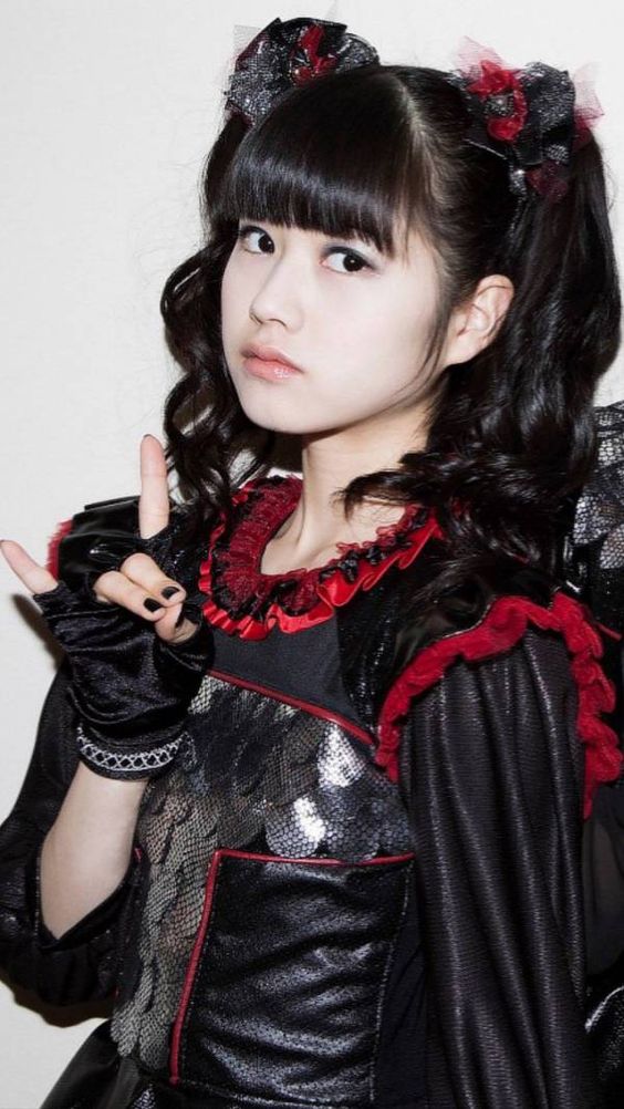 Missing Yui day 93I'm always daydreaming of your glorious comeback. Why have you been so quiet all these years after saying you wanna meet us again as Mizuno Yui? What are you up to? Is it something as big as what I'm dreaming? Say something. I want to see you up there again 