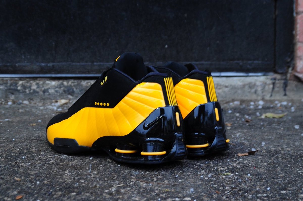 nike shox bb4 university gold