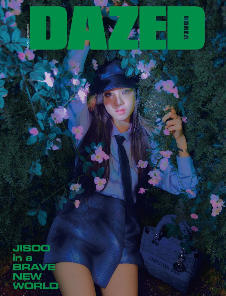 The cover for The 155th Edition of <DAZED> KOREA.

세계를 매료시킨 ‘지수다움’의 정의, <데이즈드>와 지수의 첫 만남을 통해 그 깊고도 새로운 서막이 시작됐다.

지수 #JISOO
In #DIOR #MariaGraziaChiuri
With #DAZEDKOREA 

#CoverDazedKorea #데이즈드