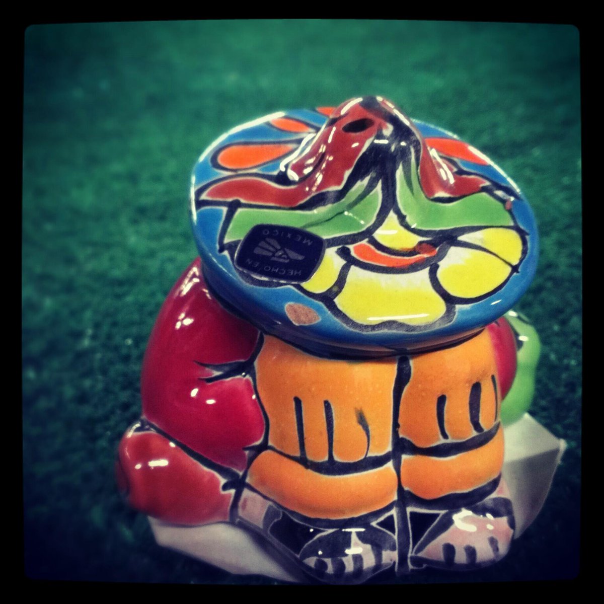 Find the best Talavera Pottery at Canyon Pottery in Kearny Mesa! You'll bask in the largest architectural collection of pottery in San Diego!
#TalaveraPottery. #BestPottery  #FallGarden ow.ly/QvAW30r84uN