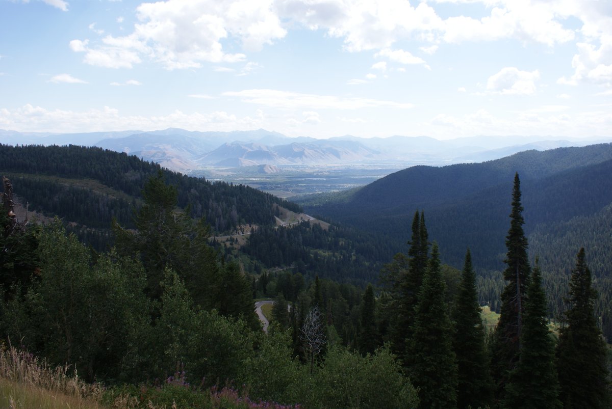 dipped back into the hole to make sure I found the right road to follow across Idaho. I am no longer attempting to get exact recreations of photos I remember taking but the vibe is definitely there