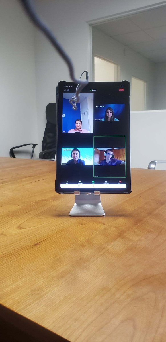 MiklosCPA's tweet image. Pics from last night's @Cal_CPA #LAChapter virtual #happyhour! Social-distancing doesn't stop our chapter from socializing!
#urCPA #AccountingIsAwesome #CalCPA #Zoommeetings