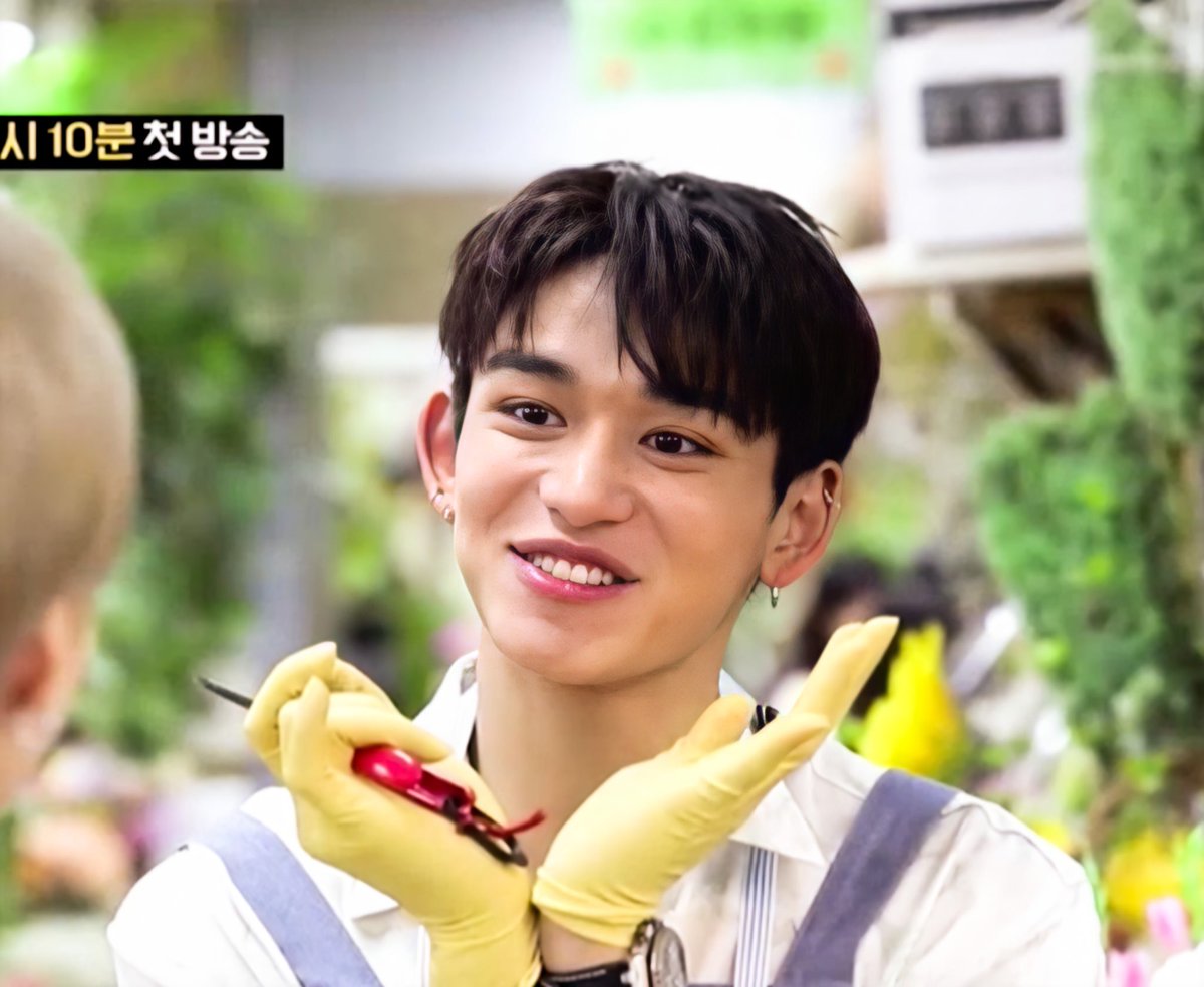 hourly lucas (@hourlylucas) on Twitter photo 