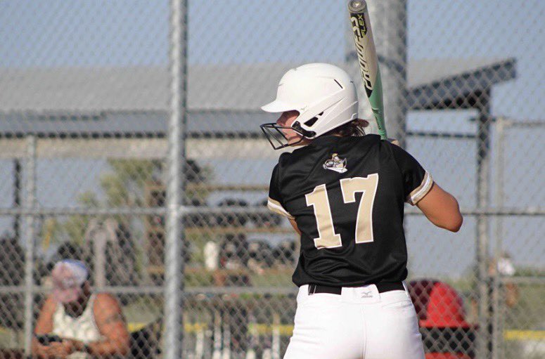 MaggieHelms2's tweet photo. Super excited to announce that I have committed to further my academic and softball career at the University of Maine!!! Huge thank you to all of my coaches, family, and teammates for making it all possible!! @NEQuakes_Cade @lseknightssbv https://t.co/q8m4f2QNXl