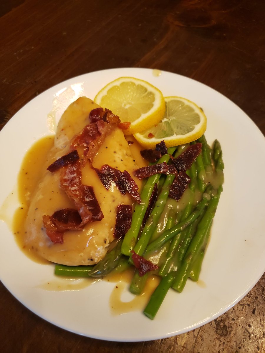 mjs_phone's tweet photo. Creamy Lemon Chicken https://t.co/NnVhlrmFNF