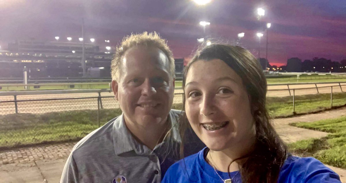 KennyHoerterJr's tweet image. Couldn’t resist the sunset and my daughter’s love for the backside. #Derby2020